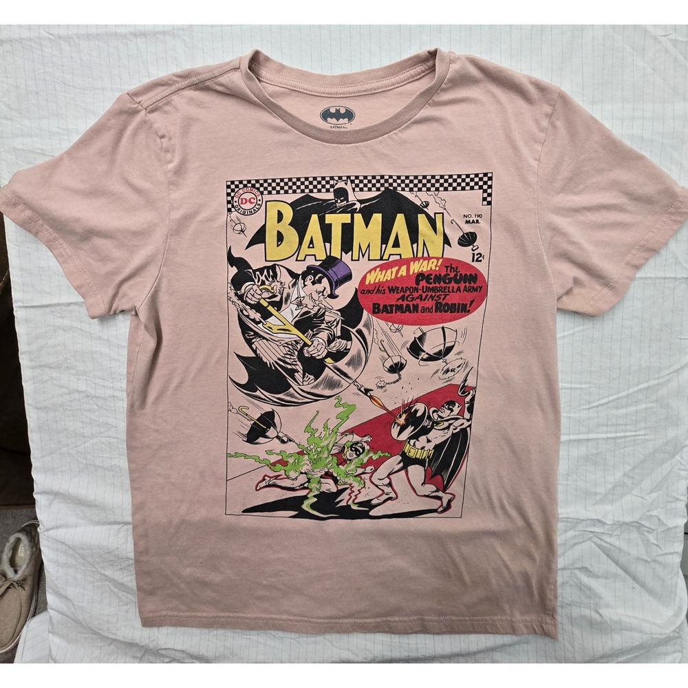 Batman Graphic Tee Mens Medium Pink DC Comics Penguin Comic Cover No 190 T-Shirt